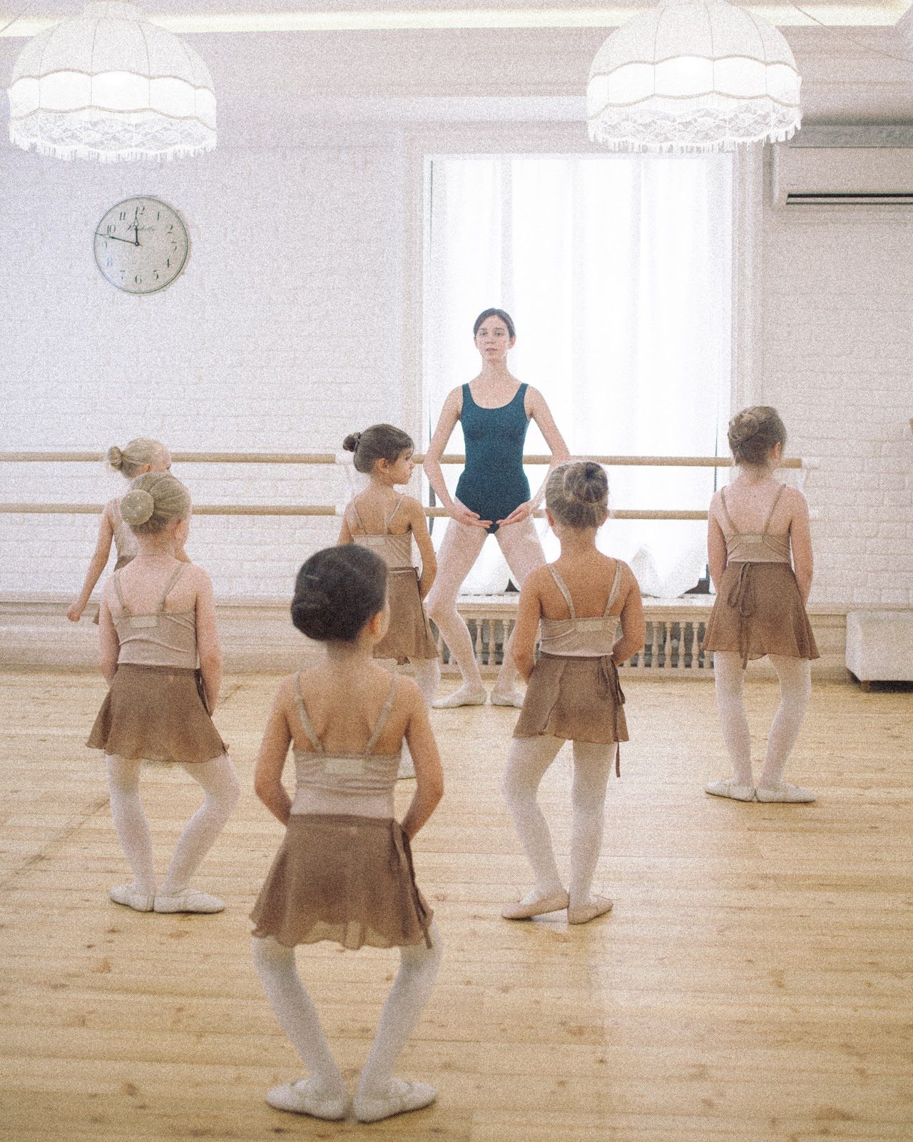 Classic / Contemporary Dance